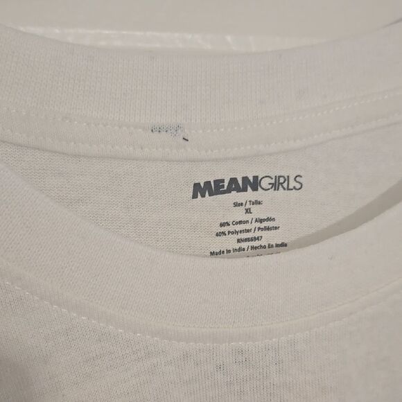 White Graphic T-Shirt with Winter Event Show Print - Picture 3 of 5